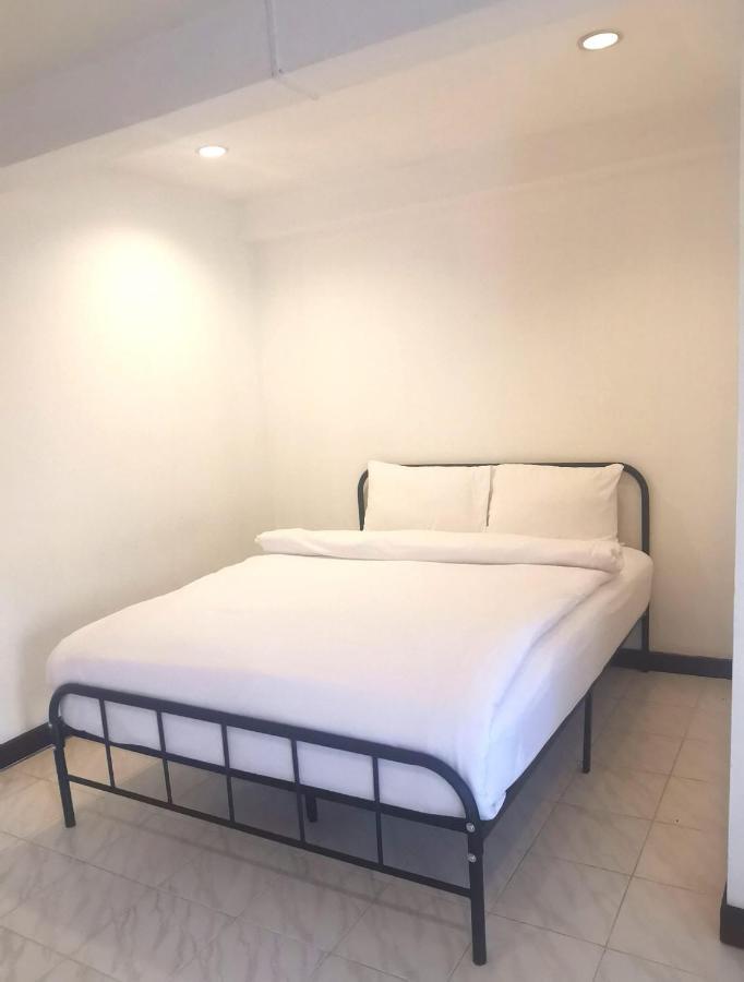 Go Inn Patong Beach Экстерьер фото
